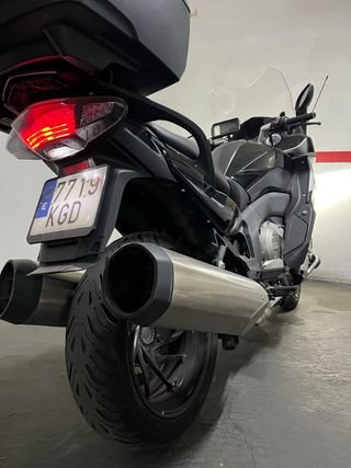 BMW K1600 GT