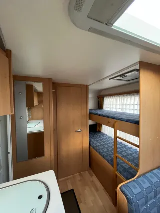 Caravana Knaus Südwind 550 QK 2009