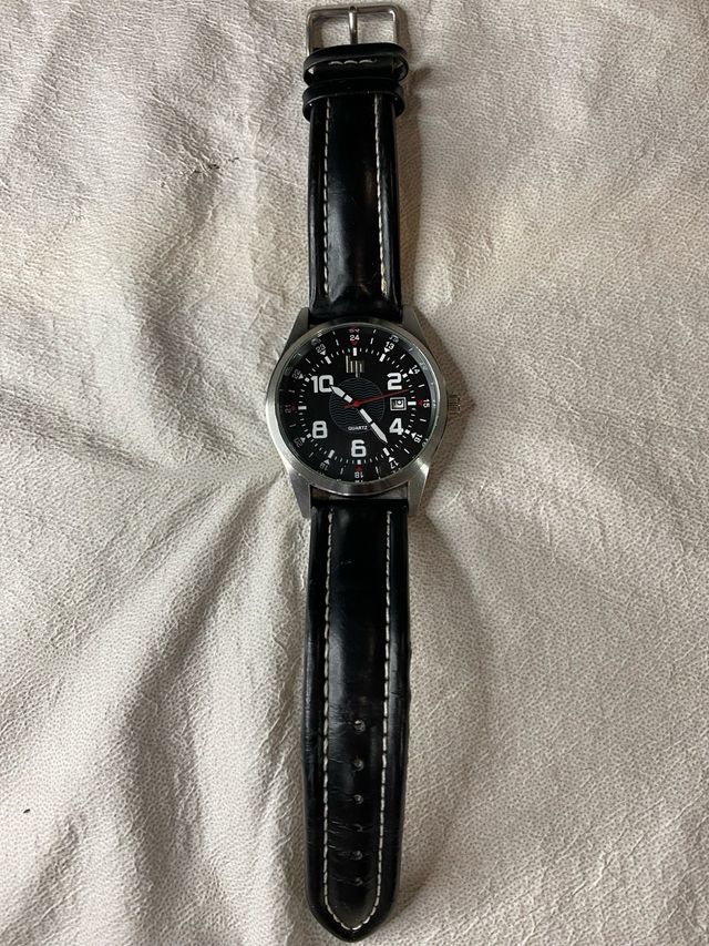 Reloj LIP Classics Cuarzo Esfera Negra Hombre