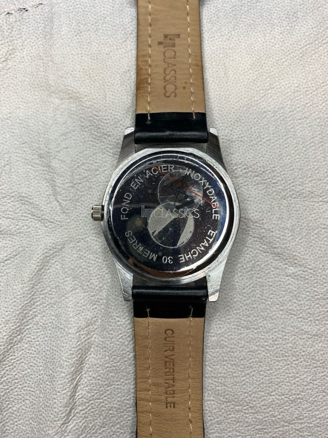 Reloj LIP Classics Cuarzo Esfera Negra Hombre