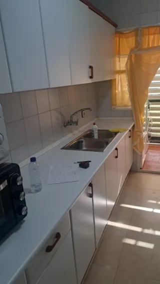 Mueble de cocina con encimera