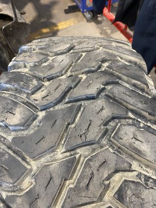 Ruedas Cooper Discoverer STT 33/12.5/15