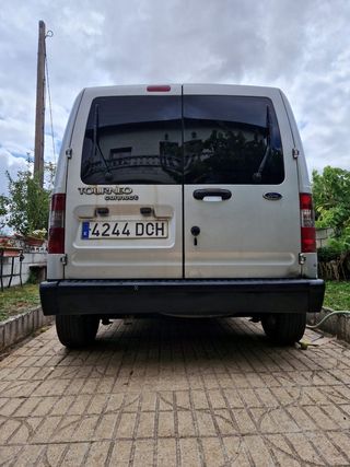 Ford Tourneo Connect 2005