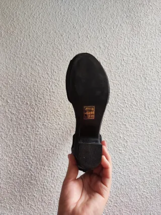 Zapatos de tacón Marypaz negros