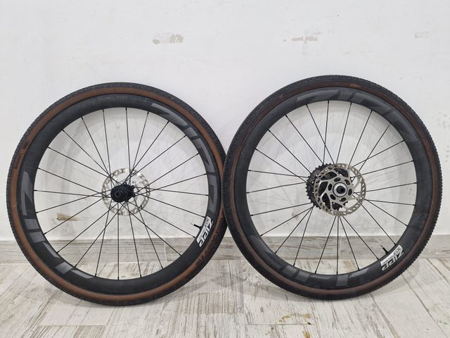 Ruote Zipp 303 Firecrest + Terra Speed 45