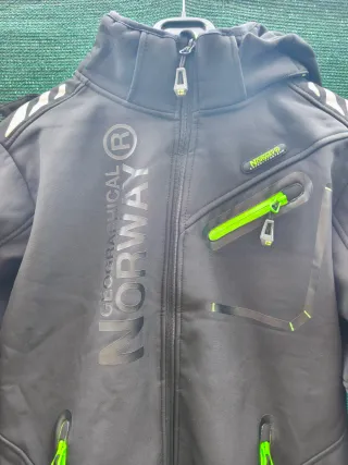 Chaqueta Geographical Norway Negra unisex S/M