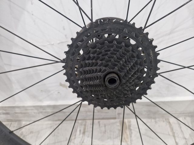 Cassetta E*Thirteen 9-39 (11v)