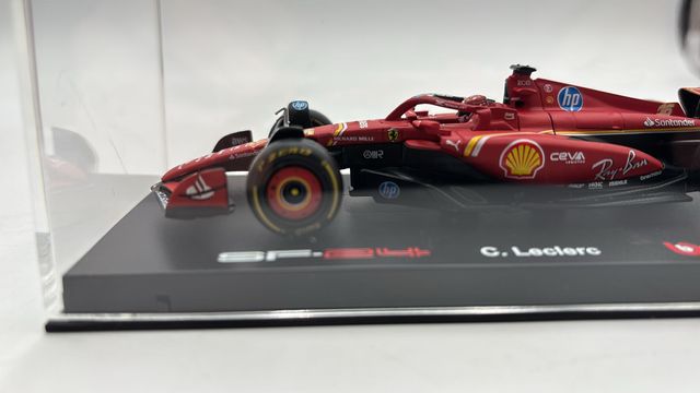 BBU18368443 Burago Ferrari F1 SF-24 1/43