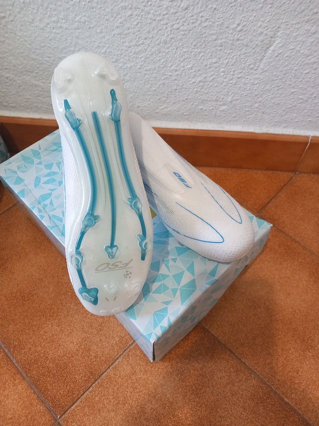 Botas de fútbol F50 Blancas,talla 37
