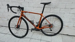Bicicleta de carretera Giant TCR Naranja