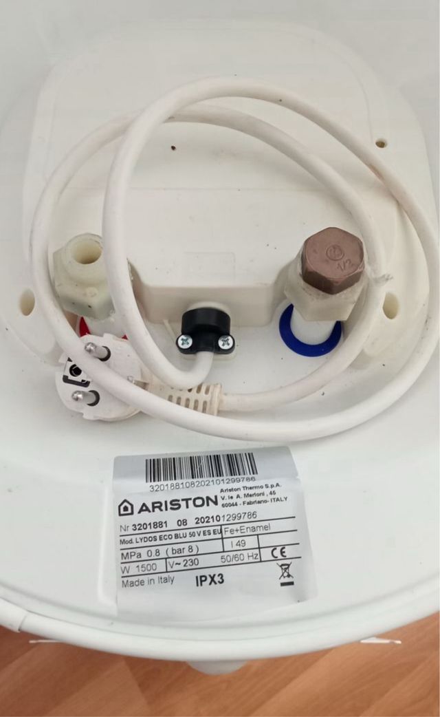 Termo Ariston Lydos Eco Blue 50L + Soporte