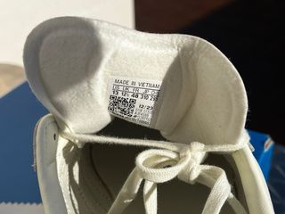 Adidas Gazelle Blancas y Azules Nuevas