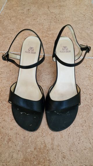 Sandalias de verano color negro marca Alex Silva