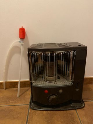 Estufa de parafina con bomba