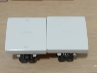 Material Eléctrico SIMON 27
