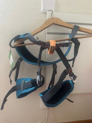 Arnés de escalada Simond