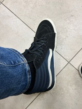 Zapatillas Vans Sk8-Hi Negras y Azules