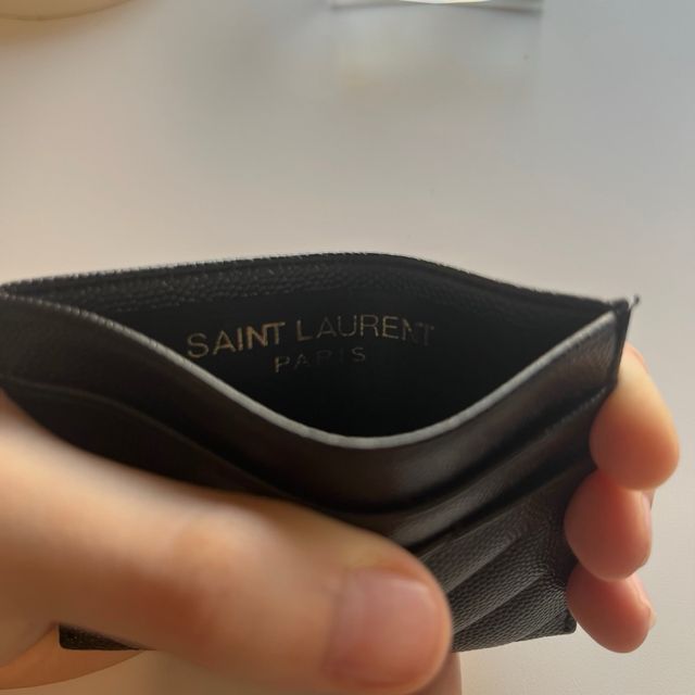 Tarjetero Saint Laurent original — Elegancia