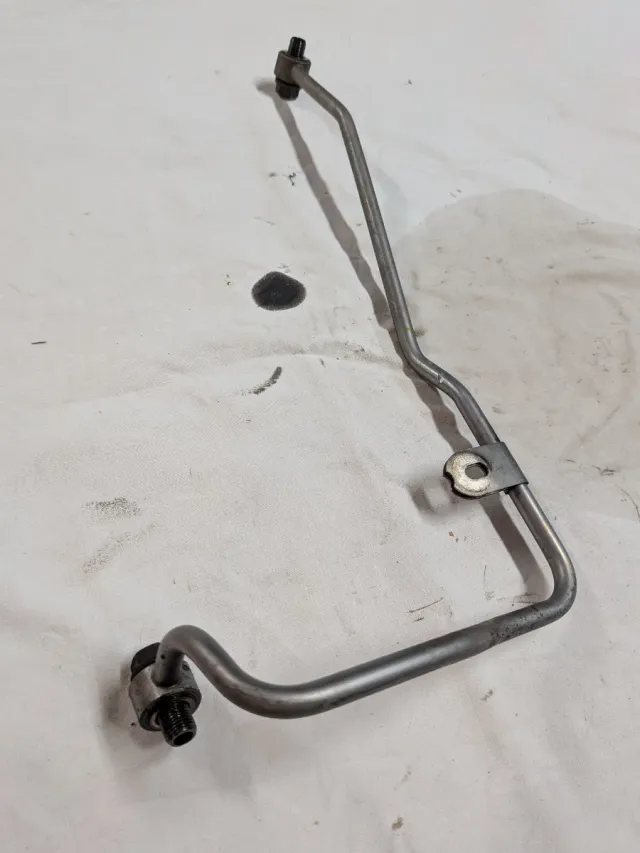 Tubería lubricación turbo Renault R9M