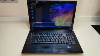 Portátil Lenovo i3 B560 con Windows 11 Pro