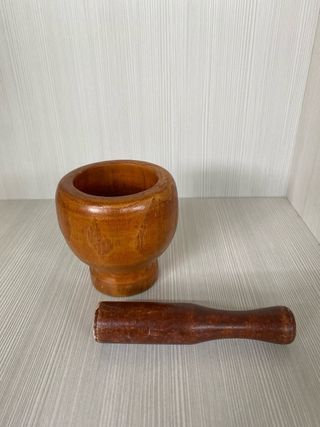 Mortaio in legno misure 9x8x6