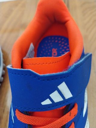 Botas fútbol multitaco Adidas Predator T33 