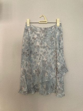 Falda midi Burton floral azul y blanco