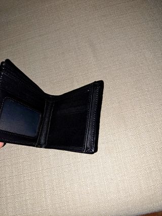 Portafogli in pelle di coccodrillo nero