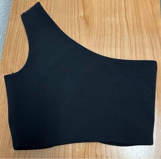 Top Zara Negro Asimétrico