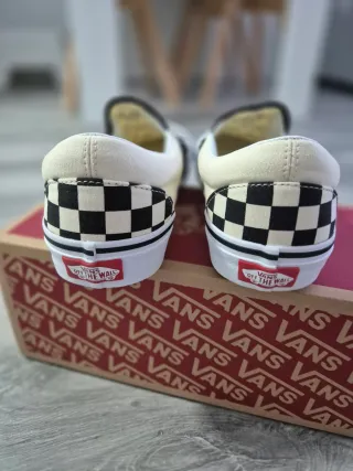Vans cuadros sin estrenar Talla 39