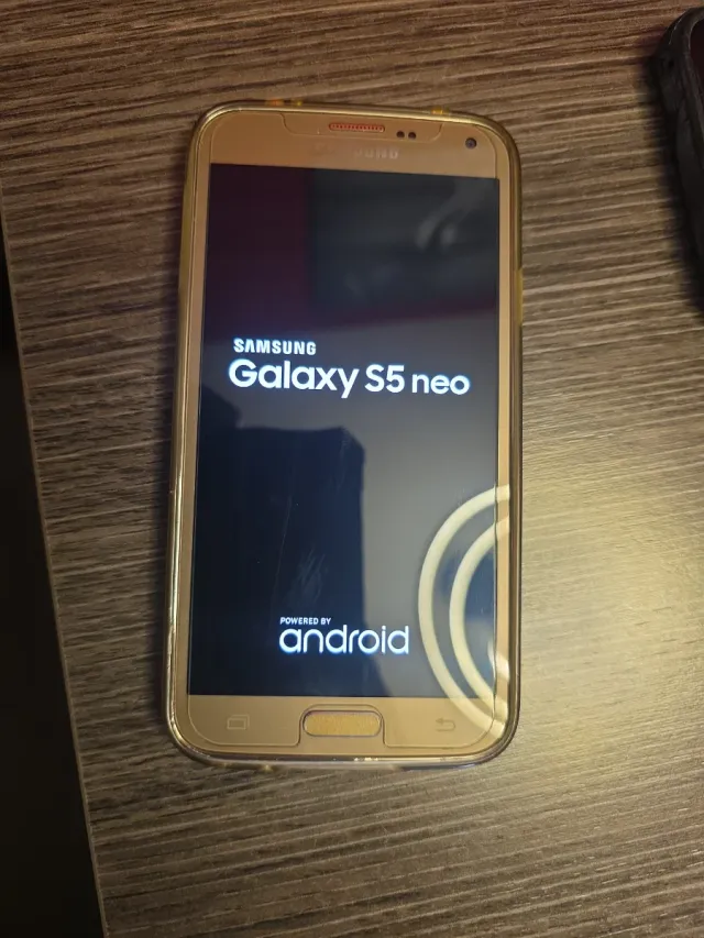 Samsung S5 Neo 16GB Dorado
