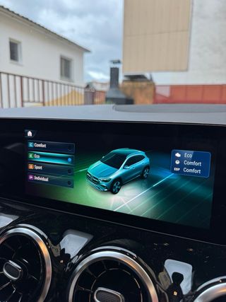 Mercedes-Benz GLA 200d 2024 – Garantía Mercedes