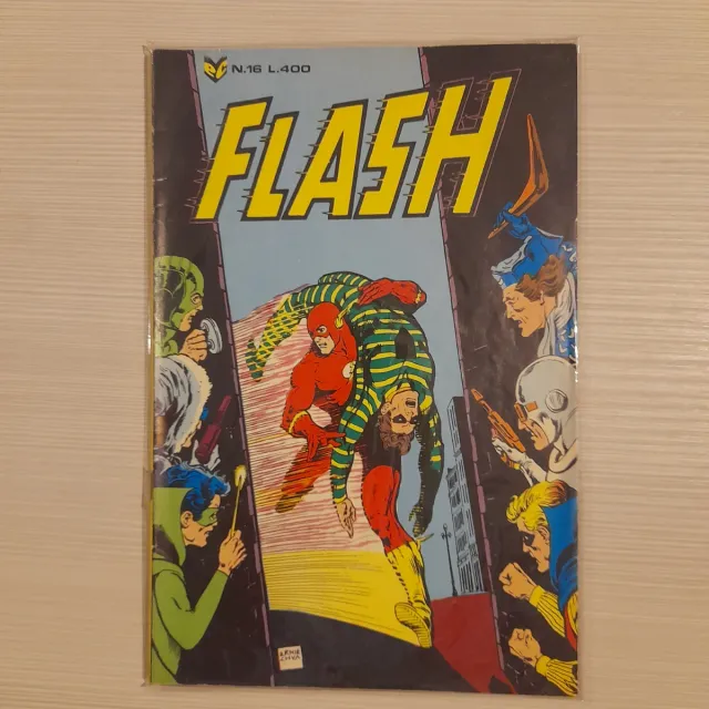 Fumetto flash n°16 del 1979