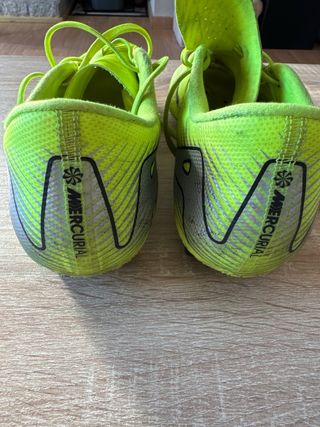 Botas Futbol Nike Mercurial Talla 39