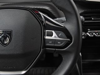 Peugeot 208 Active Puretech 100