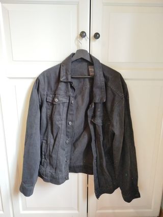 Chaqueta vaquera negra Primark