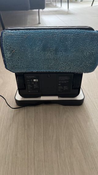 Robot friegasuelos iRobot Braava 390t