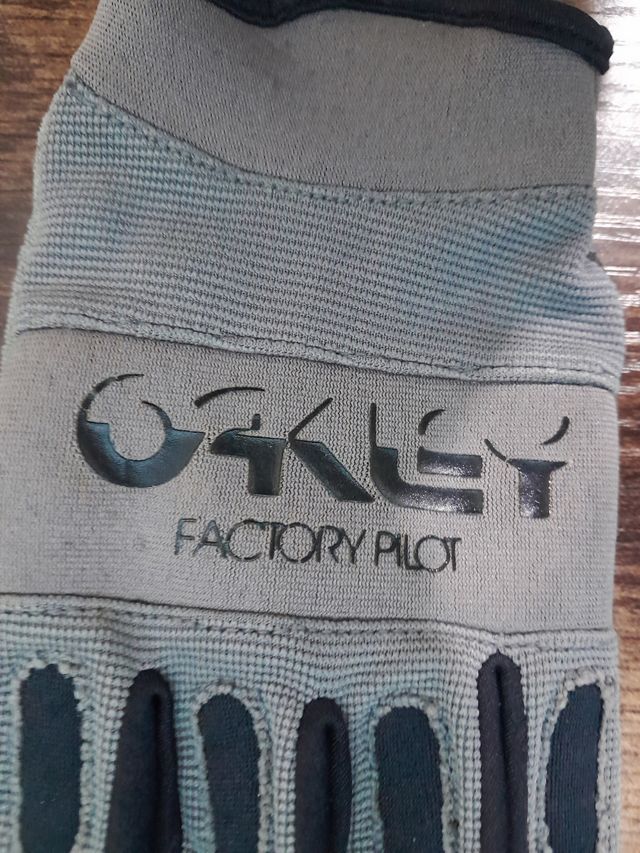 Guanti Oakley Factory Pilot Taglia S