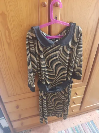 Vestido estampado con cuello Peter Pan.M DinaDes