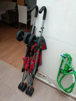 Silla de paseo tipo bastón plegable