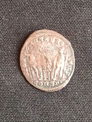 Moneda Antigua Romana centenario de Constantino