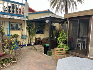 Chalet en venta en El Faro de Calaburra - Chaparral en Mijas