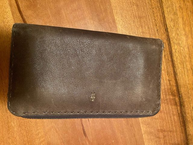 Portafogli in pelle marrone