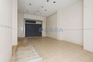 Local comercial en venta en La Sagrada Família en Barcelona