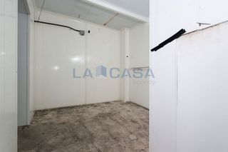 Local comercial en venta en La Sagrada Família en Barcelona