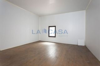 Local comercial en venta en La Sagrada Família en Barcelona