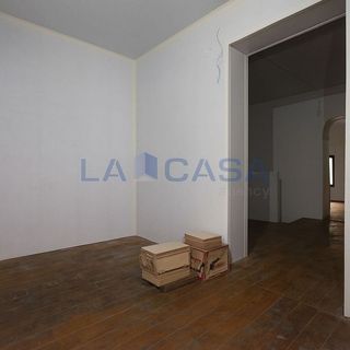 Local comercial en venta en La Sagrada Família en Barcelona
