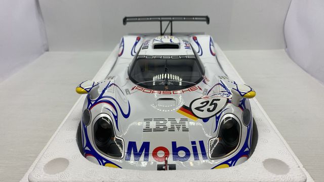 wer1200202 Werk83 Porsche 911 GT1 2nd 24h LeMans