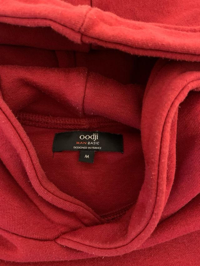 Sudadera roja
