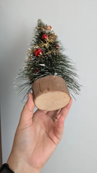 Albero di Natale decorato